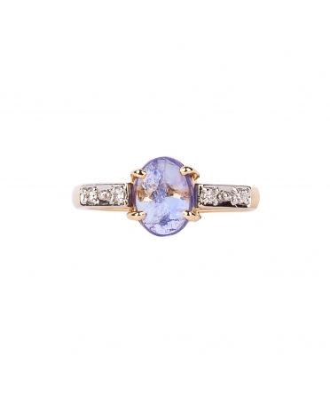 Gold signet ring with cabochone cut tanzanite and diamonds - 1