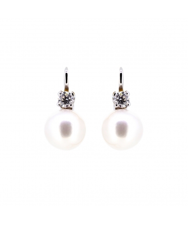 Pearl and diamond earrings - 1
