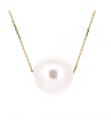 Pearl necklace - 1