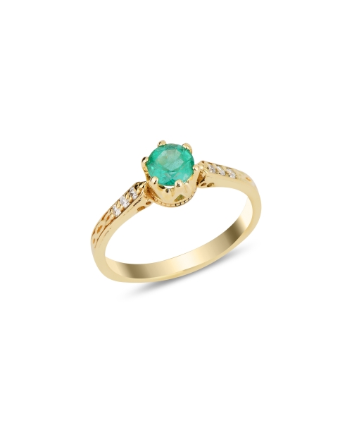 Gold ring with emerald and diamonds - 2