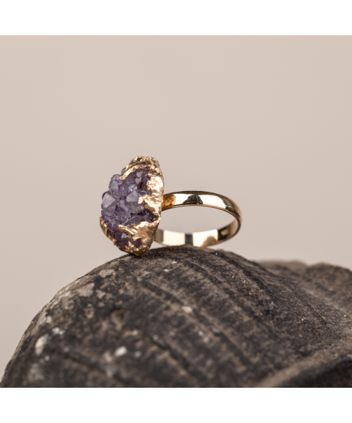 Gold ring with raw amethyst - 2