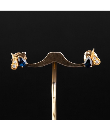 Gold vintage earrings with sapphires and diamonds - 1