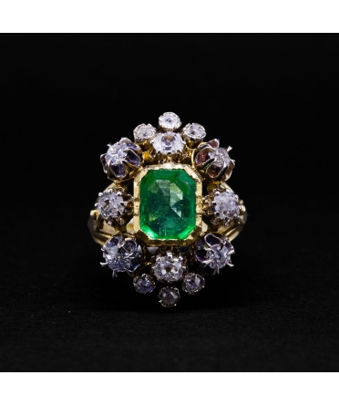 Gold ring with diamonds and emerald from the 19th century - 2
