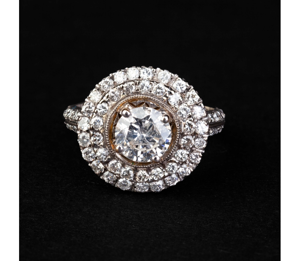 Gold vintage diamond ring with double halo - 1